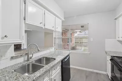 3215 Palm Desert Lane #B, Missouri City, TX 77459 - Photo 13