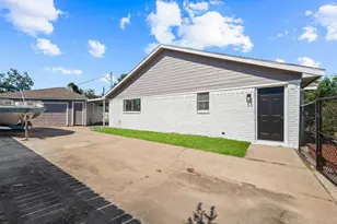 1819 Gaucho Circle, La Porte, TX 77571 - Photo 47