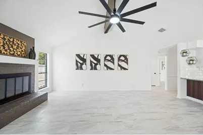 1819 Gaucho Circle, La Porte, TX 77571 - Photo 15