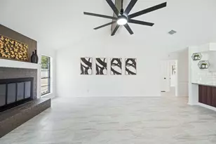 1819 Gaucho Circle, La Porte, TX 77571 - Photo 15