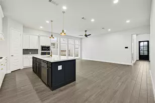 949 Cortez Creek Dr, Conroe, TX 77304 - Photo 11