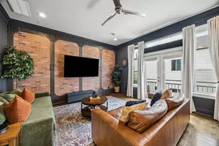 624 E 28th St, Houston, TX 77008 - Photo 13