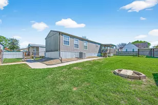 22218 Madison St, Bedias, TX 77831 - Photo 3