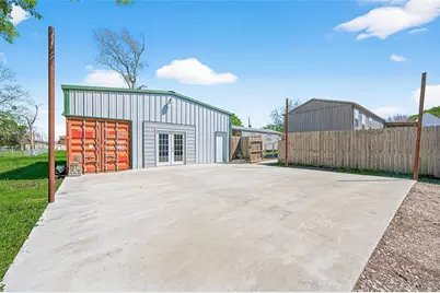 22218 Madison Street, Bedias, TX 77831 - Photo 27