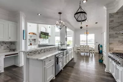 8 Cypress Point Court, Manvel, TX 77578 - Photo 5