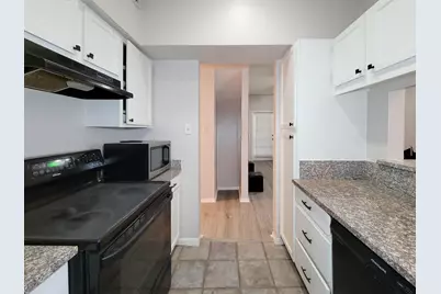 8055 Cambridge Street #43, Houston, TX 77054 - Photo 5