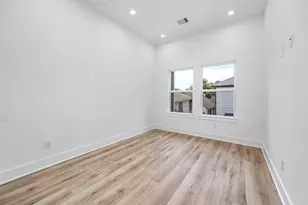 3036 McGowen St, Houston, TX 77004 - Photo 21