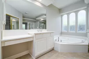 12007 Costa Del Rey Ct, Houston, TX 77041 - Photo 5
