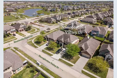 1415 Nacogdoches Valley Drive, League City, TX 77573 - Photo 21