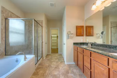 10 Quillwood Place, The Woodlands, TX 77354 - Photo 15