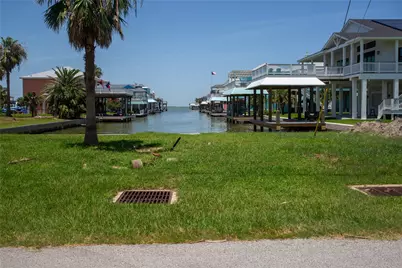 4111 1st Street, Galveston, TX 77554 - Photo 31