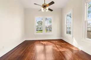 924 Allston St, Houston, TX 77008 - Photo 13