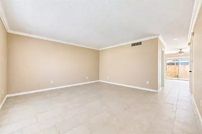 9265 Westwood Village Drive #49, Houston, TX 77036 - Photo 11