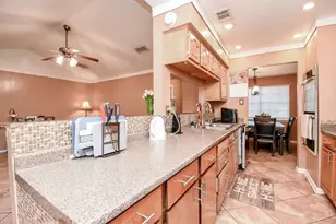 12810 Mill Valley Rd, Houston, TX 77048 - Photo 5