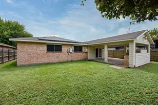 12810 Mill Valley Rd, Houston, TX 77048 - Photo 3