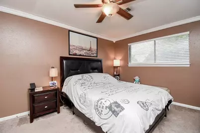 12810 Mill Valley Road, Houston, TX 77048 - Photo 33