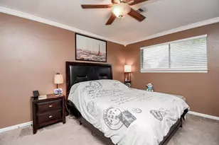 12810 Mill Valley Rd, Houston, TX 77048 - Photo 33
