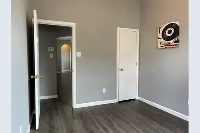 811 Forest Hillside Lane, Houston, TX 77067 - Photo 7