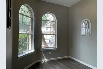 811 Forest Hillside Lane, Houston, TX 77067 - Photo 5