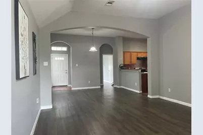 811 Forest Hillside Lane, Houston, TX 77067 - Photo 11