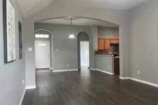 811 Forest Hillside Ln, Houston, TX 77067 - Photo 11