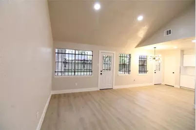 3210 Wuthering Heights Drive, Houston, TX 77045 - Photo 3