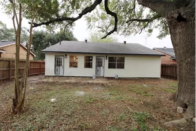 3210 Wuthering Heights Drive, Houston, TX 77045 - Photo 11