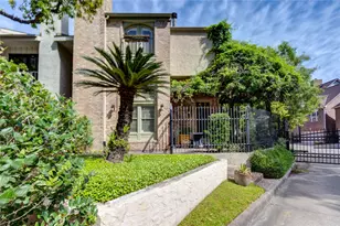 4700 Post Oak Timber Dr, Houston, TX 77056 - Photo 1