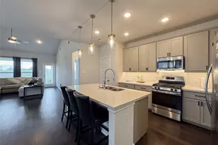 2382 Bishop Lagoon Way, La Porte, TX 77571 - Photo 5