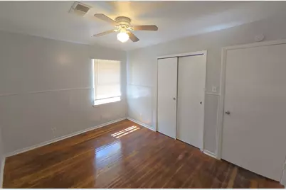 4203 Wuthering Heights Drive, Houston, TX 77045 - Photo 13