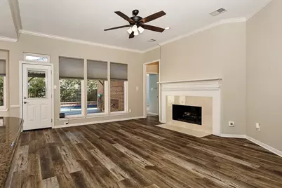 6 Thornbush Place, The Woodlands, TX 77381 - Photo 13