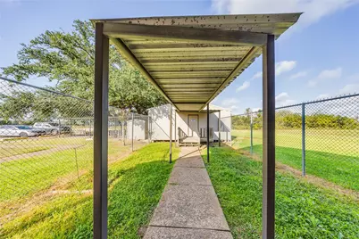 4227 Old Chocolate Bayou Road, Manvel, TX 77578 - Photo 7