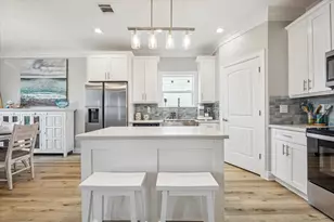 25215 Sausalito Dr, Galveston, TX 77554 - Photo 9