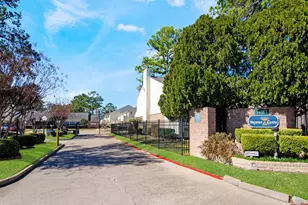 14555 Wunderlich Dr, Houston, TX 77069 - Photo 41