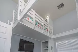 9520 Seawall Blvd, Galveston, TX 77554 - Photo 11