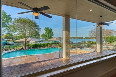 538 French Kingston Ct, Montgomery, TX 77356 - Photo 9