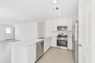 12002 Noble Wood Vlg Dr, Magnolia, TX 77354 - Photo 5