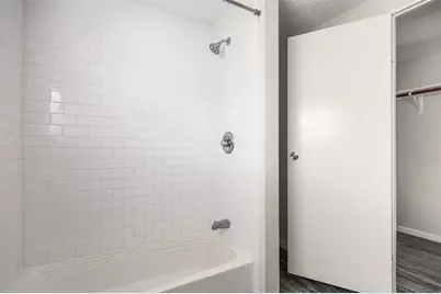 2222 N Austin Avenue #1, Pearland, TX 77581 - Photo 15