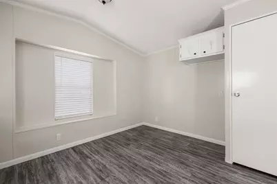 2222 N Austin Avenue #1, Pearland, TX 77581 - Photo 11