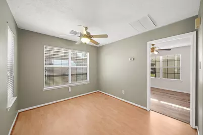 1602 Orlando Street, Friendswood, TX 77546 - Photo 33