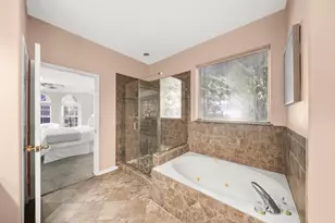 1602 Orlando St, Friendswood, TX 77546 - Photo 11