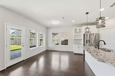2994 Vintage Park Lane, Pearland, TX 77584 - Photo 9