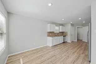 11135 N Lake Mist Ln, Willis, TX 77318 - Photo 11