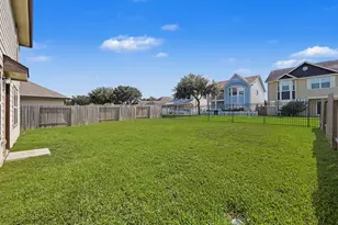 11135 N Lake Mist Ln, Willis, TX 77318 - Photo 35