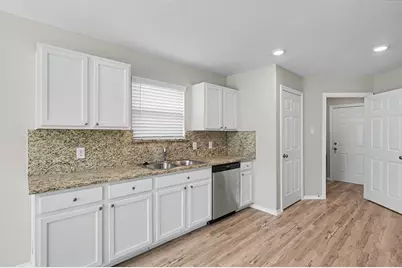 11135 N Lake Mist Lane, Willis, TX 77318 - Photo 15