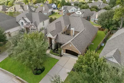 35 N Beech Springs Drive, The Woodlands, TX 77389 - Photo 3