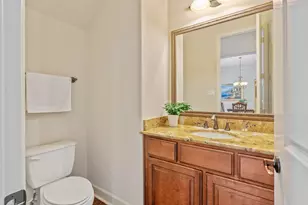 35 N Beech Springs Dr, The Woodlands, TX 77389 - Photo 21