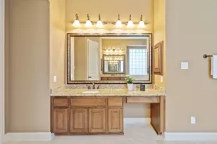 35 N Beech Springs Dr, The Woodlands, TX 77389 - Photo 25