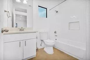 603 Edgewood St, Houston, TX 77023 - Photo 9