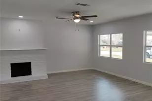 11731 Fall Meadow Ln, Houston, TX 77039 - Photo 5